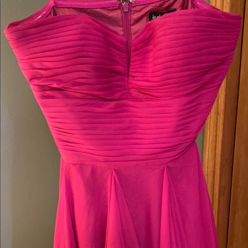🩷Pink High-Low Ruched Prom, bridesmaids, formal Dress, Absolutely Stunning. - Picture 2 of 5